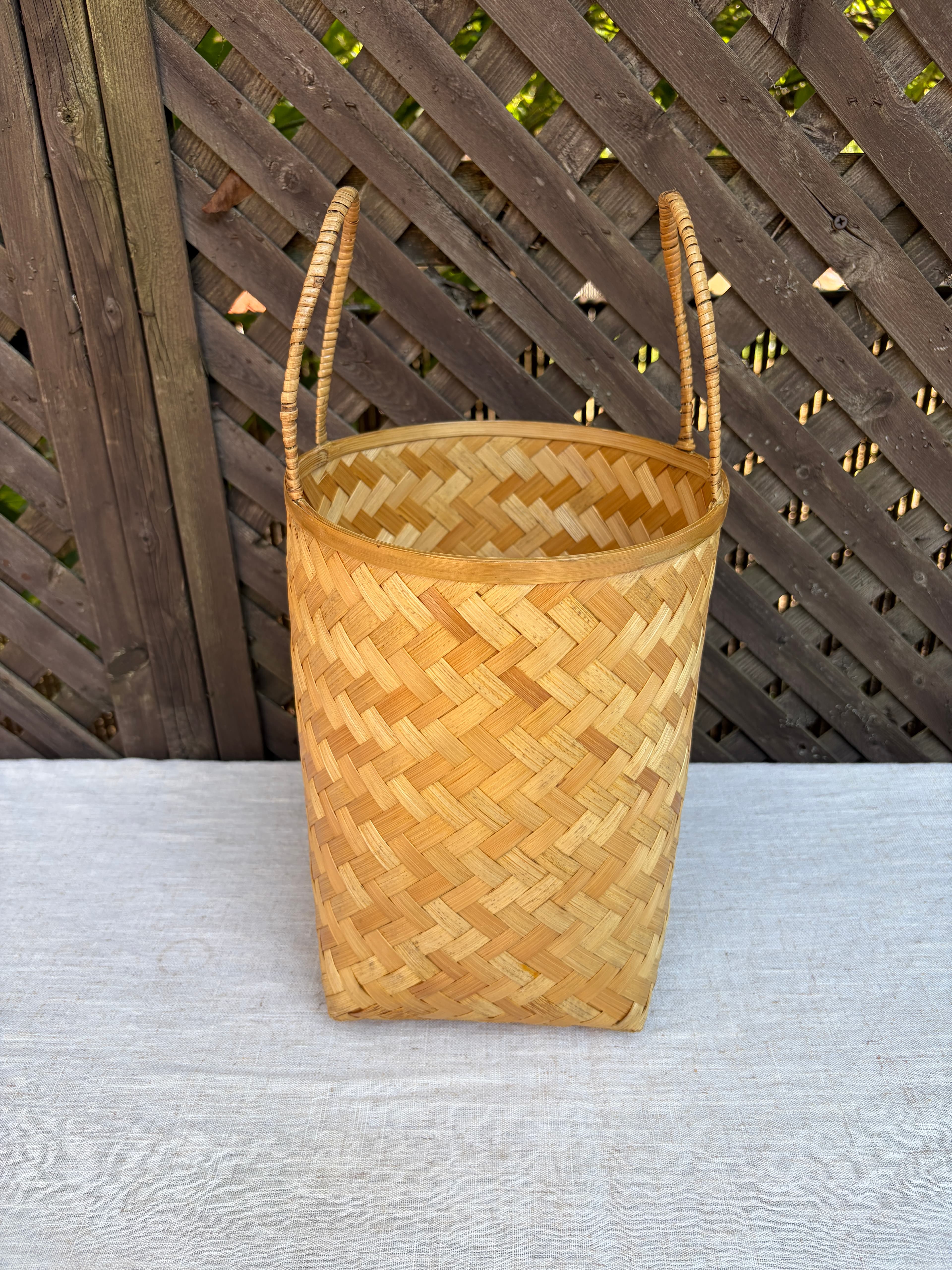Panier de rangement écologique en bambou tressé artisanal